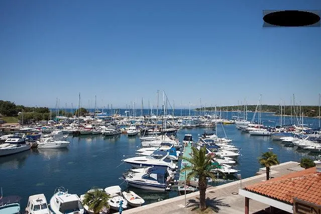 Dubravka Ii 波雷奇